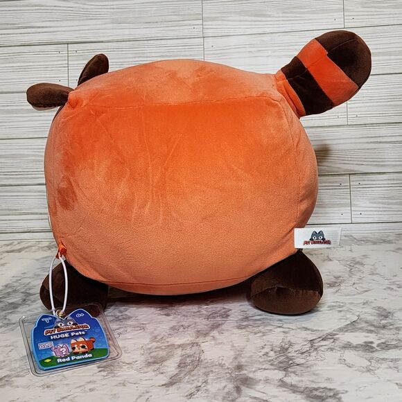Pet Simulator Red Panda Huge Pets Plush with Exclusive DLC - Picture 2 of 5